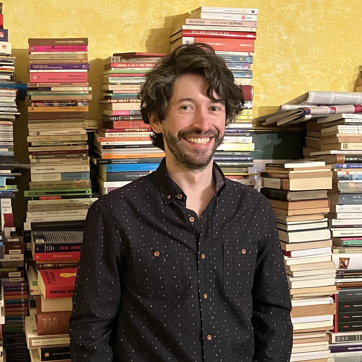 Featured economist, July 2025

Nicolás de Roux

<a href="/nico_de_roux/">Nicolás de Roux</a> is an Associate Professor of Economics at Universidad de los Andes in Bogotá, Colombia. He is an applied microeconomist working on topics in development economics.

Read more: iea-world.org/Featured%20Eco…