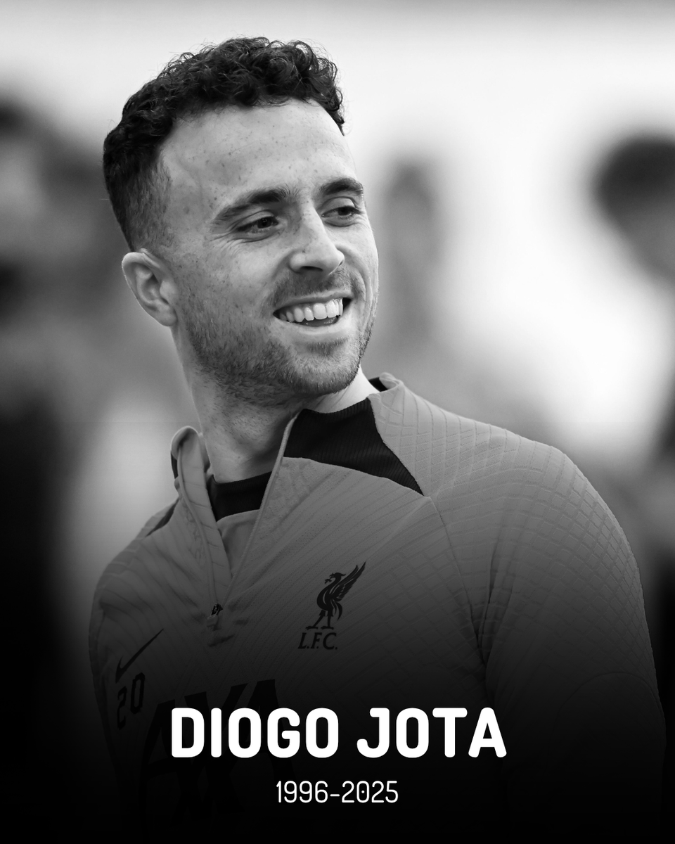 betXchange's tweet photo. Devastating reports from Spain say Liverpool’s Diogo Jota (28) & his brother Andre Silva (25) have died in a car crash in Zamora. 💔
Sending our condolenses to their families. Rest in Peace🕊️
#RIPJota #YNWA #FootballFamily #GoneTooSoon #RIPSilva https://t.co/wuOYtNiRGV