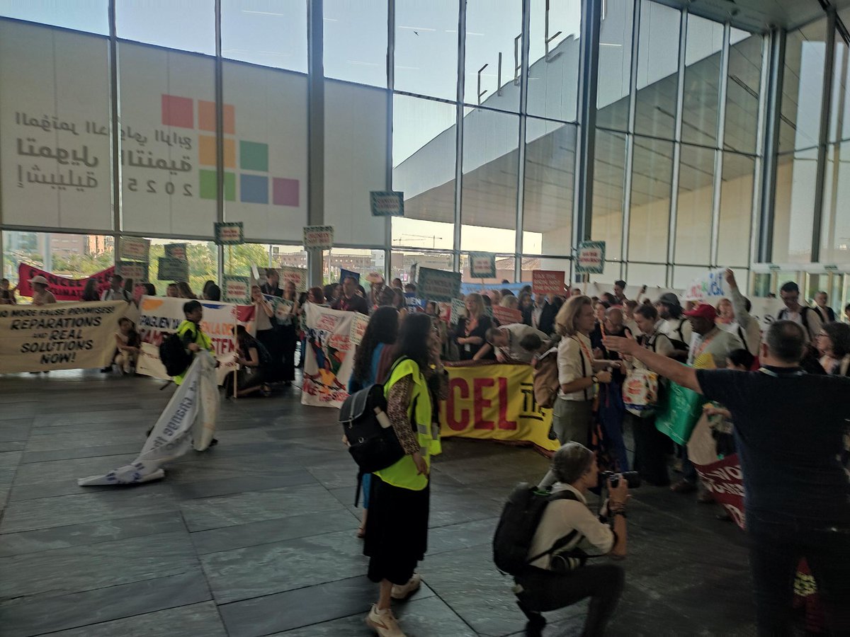 DebtForClimate.bsky.social (@debtforclimate) on Twitter photo Civil Society took action at #FFD4 to claim #DebtCancellation , #ClimateJustice, #TaxTheRich and #DebtAudit We are here because we can't let the super rich dictate their terms to the <a href="/UN/">United Nations</a> We will not be silenced and we are here to stay! ✊ Civil Society took action at #FFD4 to claim #DebtCancellation , #ClimateJustice, #TaxTheRich and #DebtAudit We are here because we can't let the super rich dictate their terms to the <a href="/UN/">United Nations</a> We will not be silenced and we are here to stay! ✊
