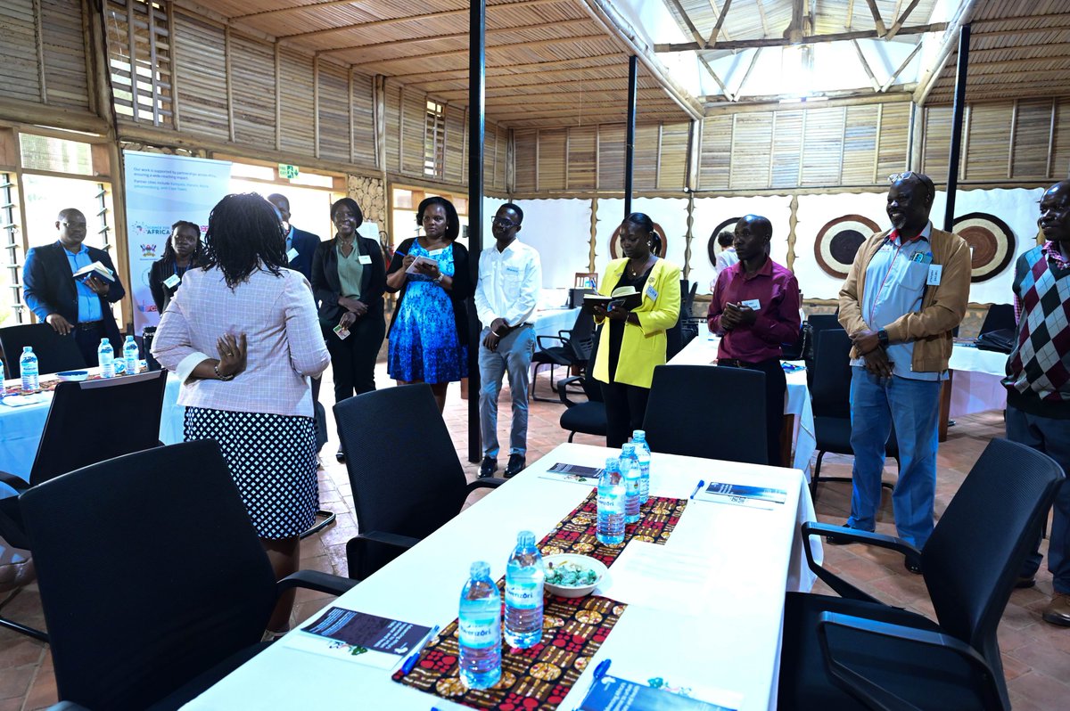 IDIMakerere's tweet photo. Proud to host the 2nd CASCADE Kampala City Learning Lab, where we're discussing vital research to enhance climate-health interventions for urban African communities. Learn more: https://t.co/xHGwtbyyDY #CASCADE #ClimateHealth #OneIDI https://t.co/sx3FLpXzQi