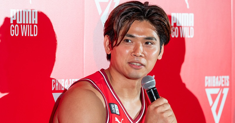 bbking_jp's tweet photo. 🏀ピックアップ🏀
原修太「地元・船橋を背負って戦える」…プーマ×千葉ジェッツの新ユニフォームに込めた思い
https://t.co/wZBe9iGWWB
千葉Jが来季から着用する新ユニフォームには様々なこだわりが込められているそうです。
#Flywild
#千葉ジェッツ #Chibajets #原修太
#Puma #Pumahoops #Gowild