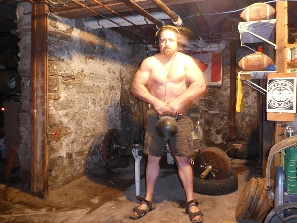 joshuaeeriksen's tweet photo. Down in heilheim, using Russian kettlebell, go for a 3 set 39 rep Russian kettlebell Suomi upright rows then add progressive resistance overload for desired effect. #Proverbs24:10 #stayingalivein2025 #fattofitnoquit #fightyoflight #fababs #icanucantoo #generationjoshua

@ https://t.co/1ZFeXW5MLv