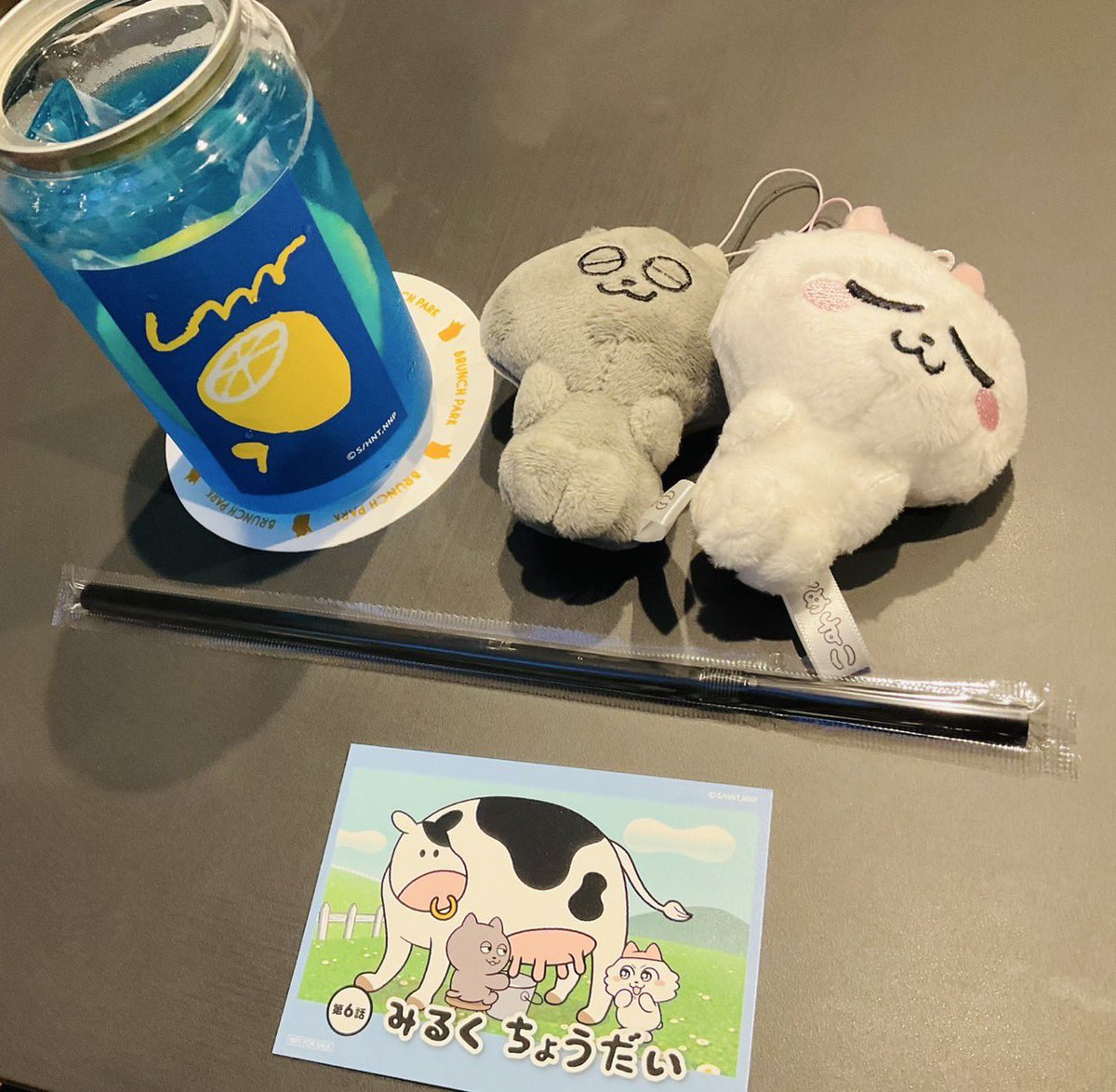 shimono_kousiki's tweet image. ブランチパークで開催の『ンめイドCAFE』に、先生含めンめねこチームで行ってきました〜っ😁飲み物もハンバーガーもめっちゃ美味かったし、可愛かった〜っ😌
ちなみに写真の手は、藩めぐみちゃんの手ですっ🤣

#ンめねこ