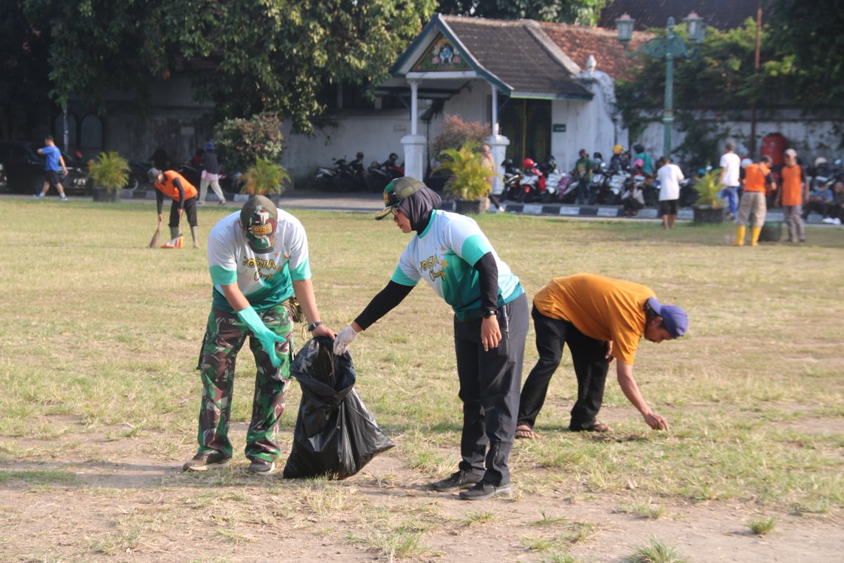Untuk Kedua Kalinya Alun-alun Kidul Menjadi Sasaran Jogja Cling
korem072.tni-ad.mil.id/untuk-kedua-ka…