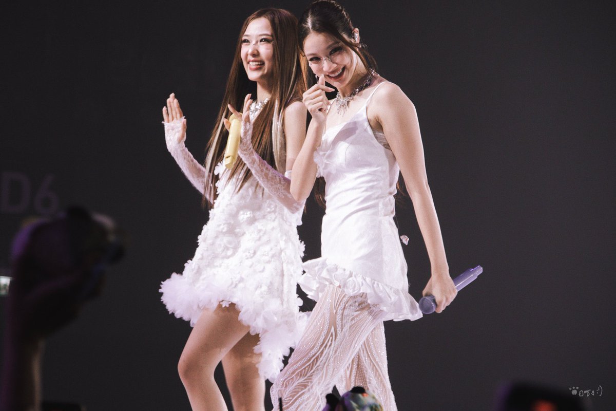 攒够勇气赴约，却输给刷新键。糖影再见✋，无缘握手的距离，终究只能意念相见。愿你们在舞台中央永远热烈发光，而这场遗憾，就当是我与你们错过的单程票。