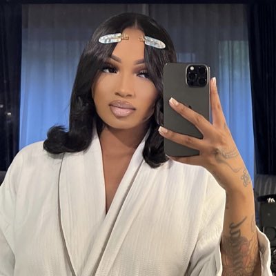Keeemula25's tweet image. #NewProfilePic