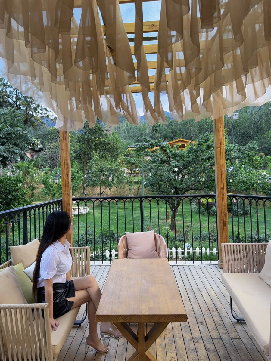 西安 一座找不到男S的城市 
#西安女M  #女奴