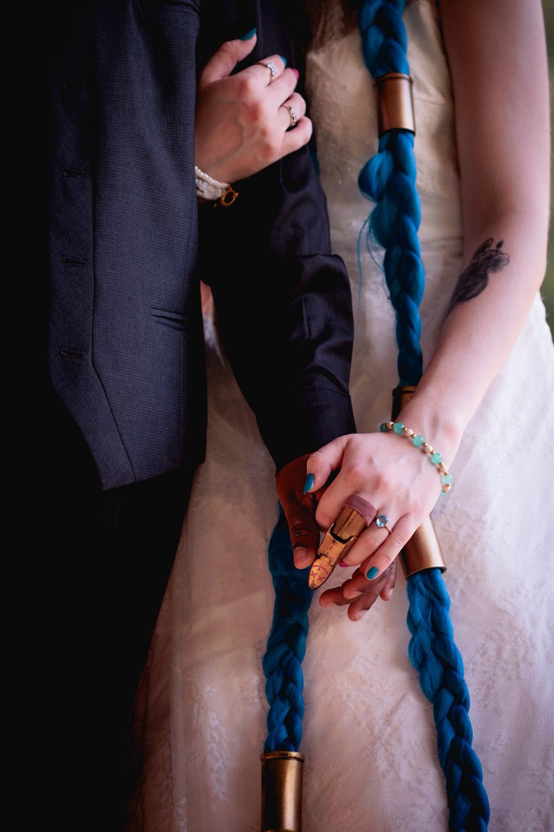 Tried my hand at wedding photography today. Do you think they’d end up together in every dimension?

#arcane #timebomb #ekko #jinx #arcanecosplay <a href="/Realtra_cosplay/">max</a>