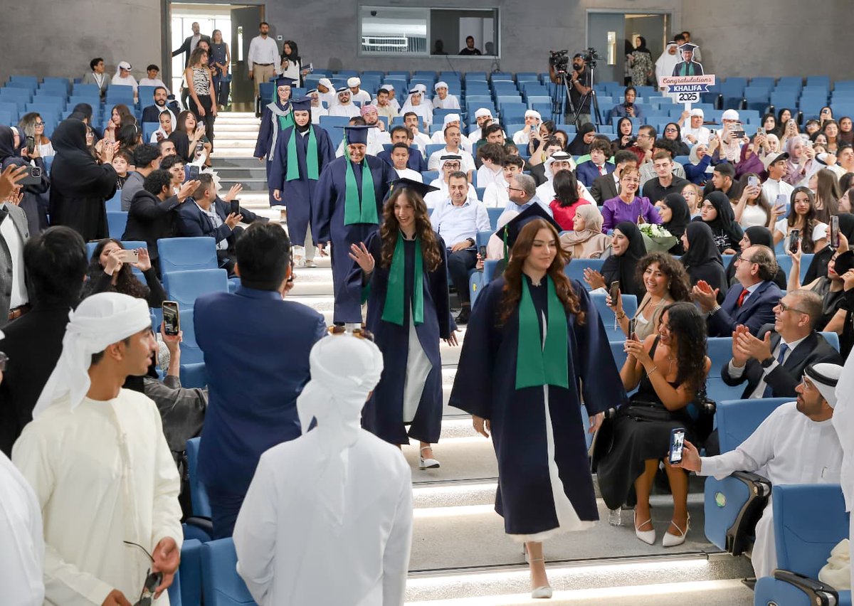 TeachinginDubai's tweet image. Class of 2025 Graduation Ceremony at The International School of Choueifat - Ras Al Khaimah! 🎓🎓
#iscrak #sabis #graduationceremony🎓
