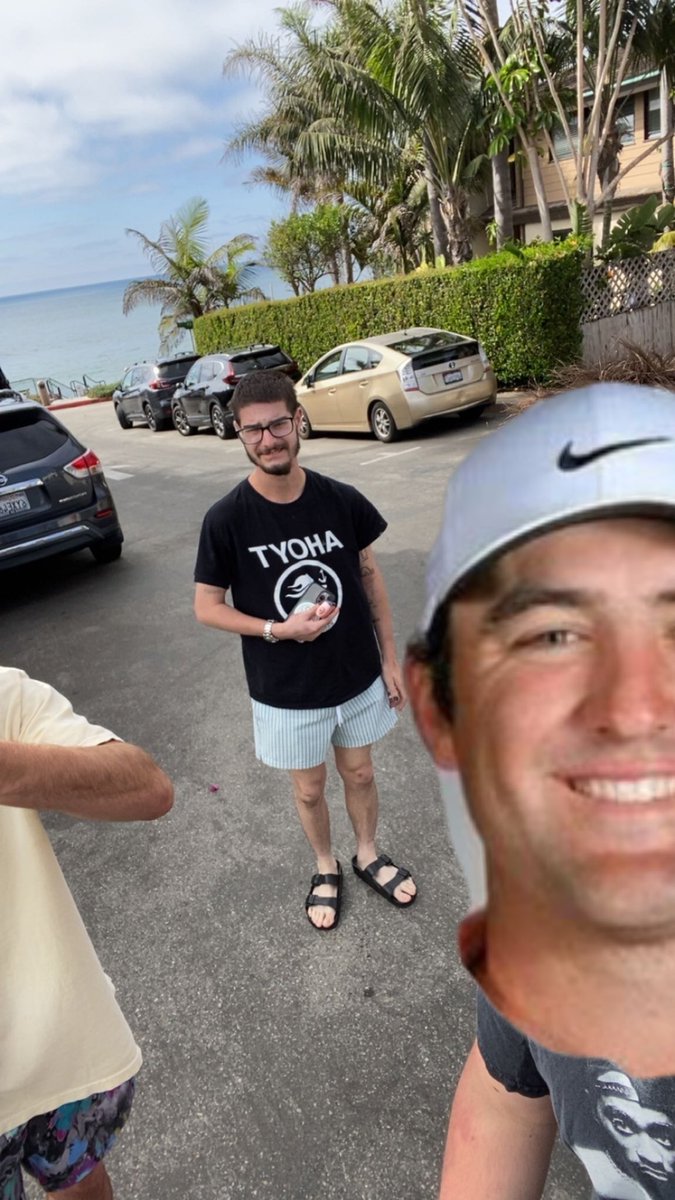 Why’d this guy not wanna put the fries in the bag?