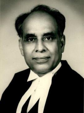 Tributes to a Judicial Giant: Justice H.R. Khanna

On his 113th birth anniversary, we remember Justice Hans Raj Khanna, the fearless voice of conscience during one of India’s darkest hours.

When the nation was under Emergency and civil liberties were suspended, it was Justice
