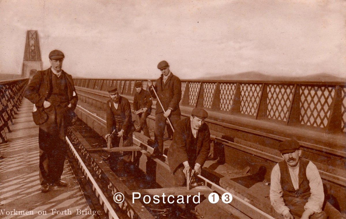 Forth Bridge
Railway workers working on the railway tracks on the Forth Bridge
#railway
#forthbridge
#engineering
#workmen
#postcard
#oldpostcard