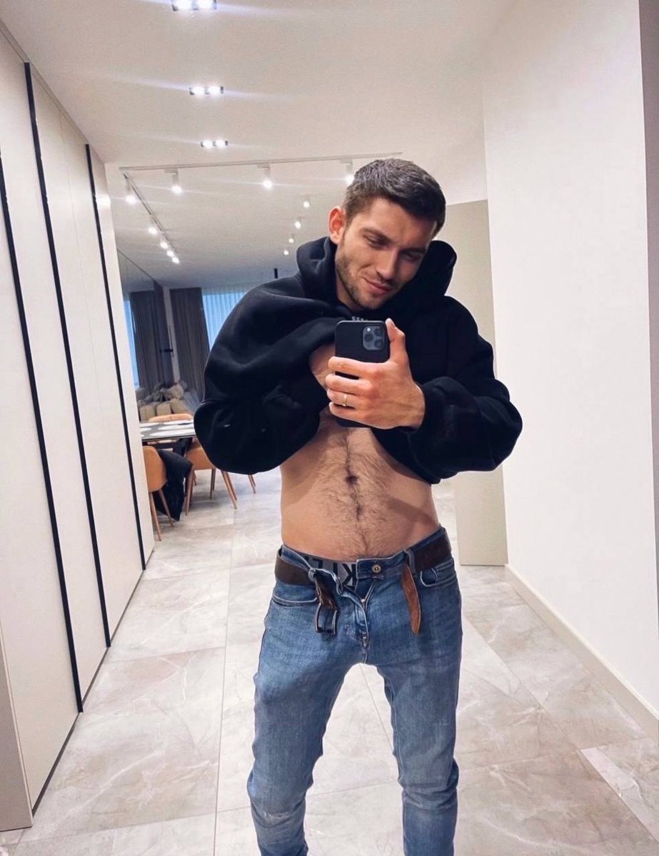 King Ralph tweet media