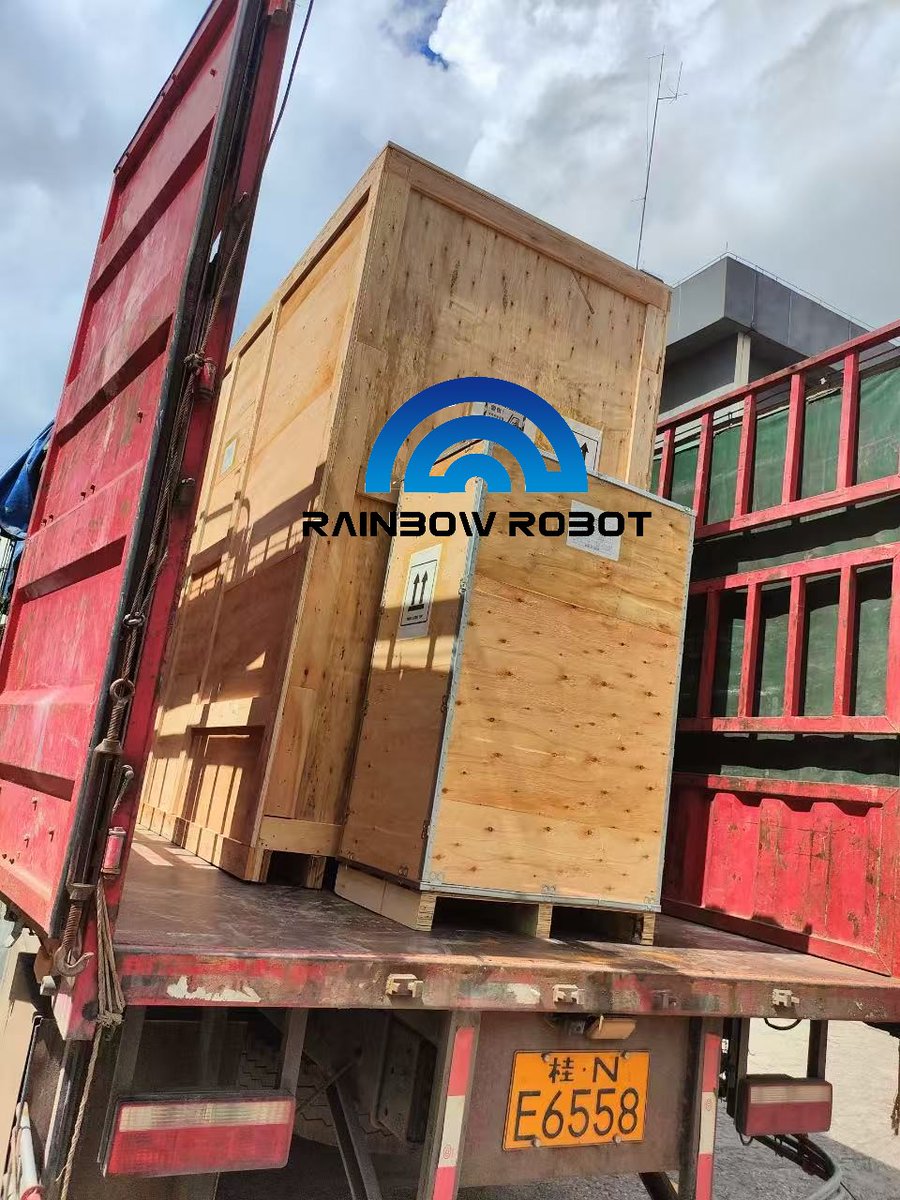 RainbowRobot123's tweet image. Shipment to Vietnam🇻🇳#automation #logistics #Supplychain #robotics #Innovation   #warehouse #palletizing #handling