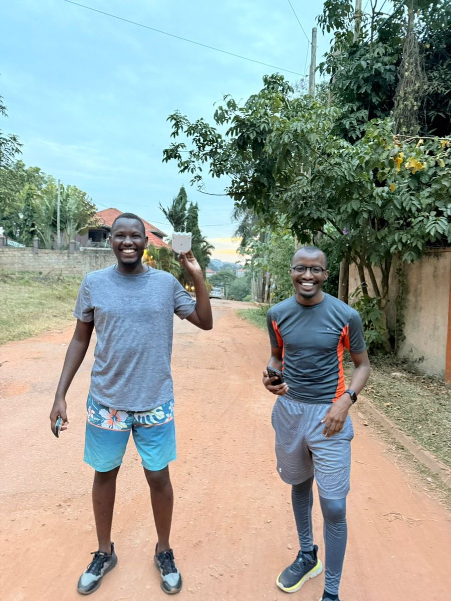 qataharraymond's tweet photo. Last week,the @PublicSquareEA team asked me to run with an air quality monitor on my route for their #KampalaBreathes campaign. 

The results are dire. Whilst the air is clean in the green belt that’s protected, it’s terrible on the main roads of Ntinda, Kyambogo and Naalya https://t.co/TUr9MOhedE