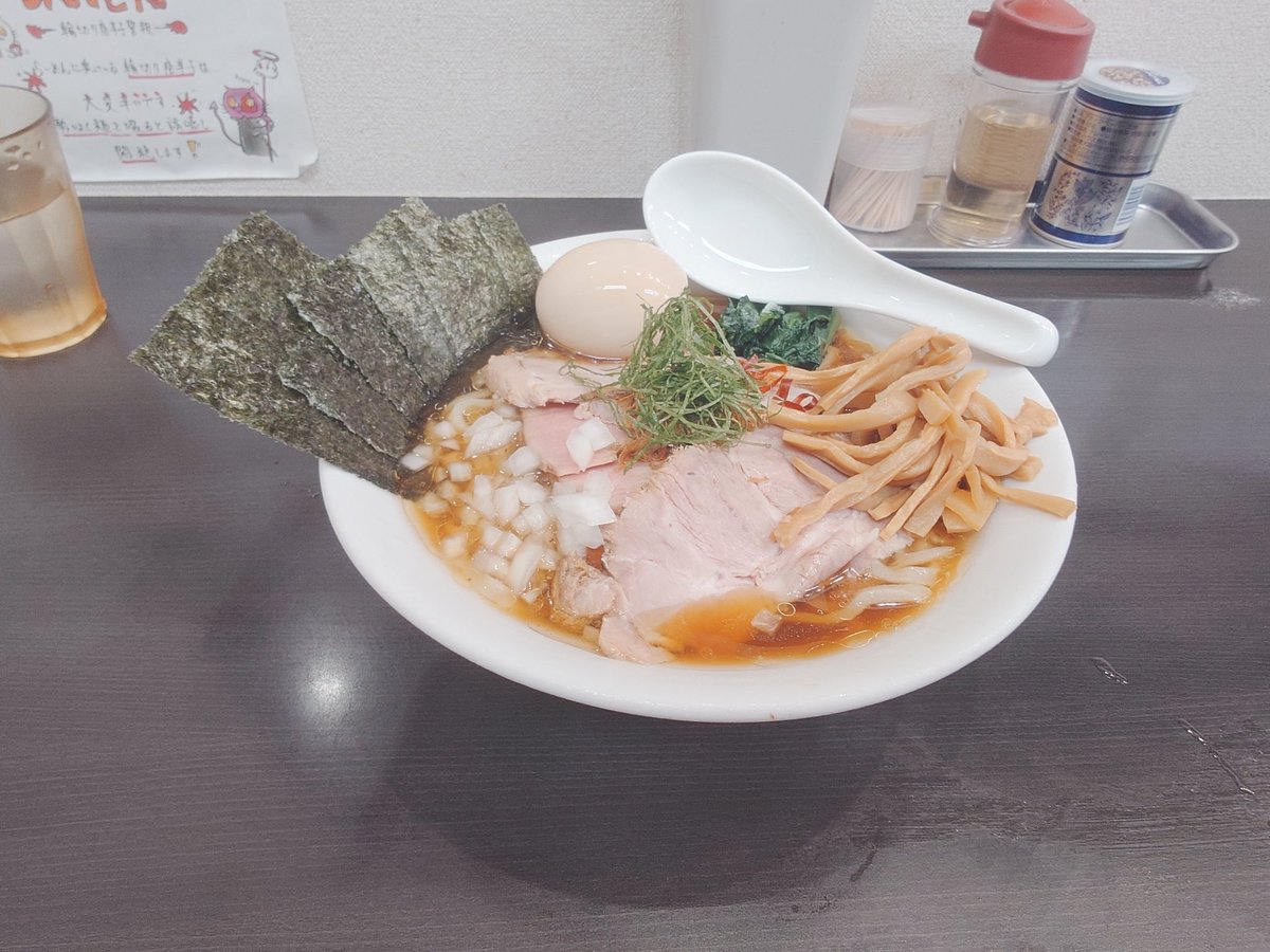 gunta3110's tweet photo. 自家製手打ち麺　禿＠新河岸
冷やし醤油らーめん大盛り＋特製トッピング
唯一無二の麺　ごちそうさまでした。 https://t.co/6znpFUk1cf