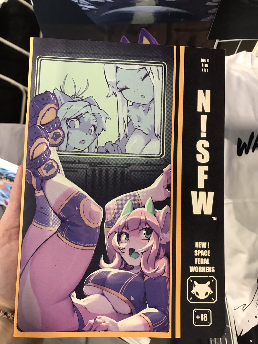 FloofSno's tweet image. I will be at Japan expo Paris for the next 4 days on the booth of my publisher @KomicsI and with a fellow author "Waves" !
I have limites stock on everything so if you want something don’t wait too much !