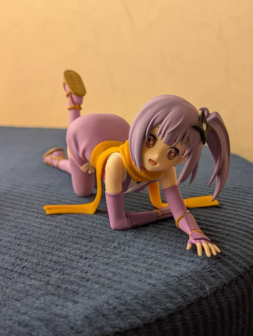 プライズのちょこのせさとことこのはのサンプル届いた!!!!!!! 実物かなりかわいい!!!さとこのお顔もパッケージの写真よりかなりかわいい!! このはさんのメガネはサイズ的に仕方ないけど出来はめっちゃ飾ってて嬉しい出来だ!!!!!!!