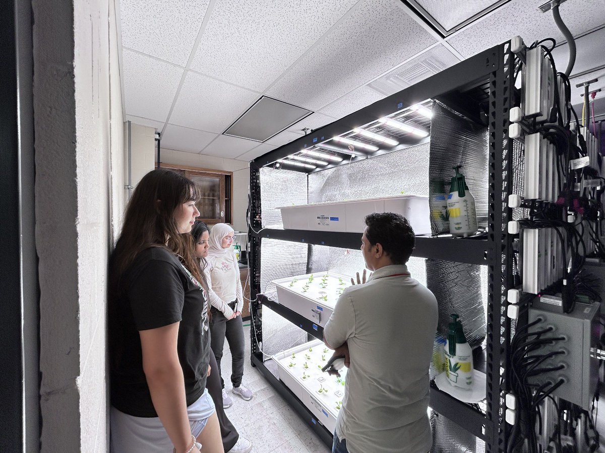 Microbiome & Genomics Lab (@microbiome_lab) on Twitter photo 🌱 Day 1 of the Controlled Environment Food Production Workshop at <a href="/TAMU/">Texas A&M University</a>!
Students explored hydroponics, aeroponics, and greenhouse-based crop management through hands-on training.
The workshop is part of the USDA-supported program. 🌱 Day 1 of the Controlled Environment Food Production Workshop at <a href="/TAMU/">Texas A&M University</a>!
Students explored hydroponics, aeroponics, and greenhouse-based crop management through hands-on training.
The workshop is part of the USDA-supported program.