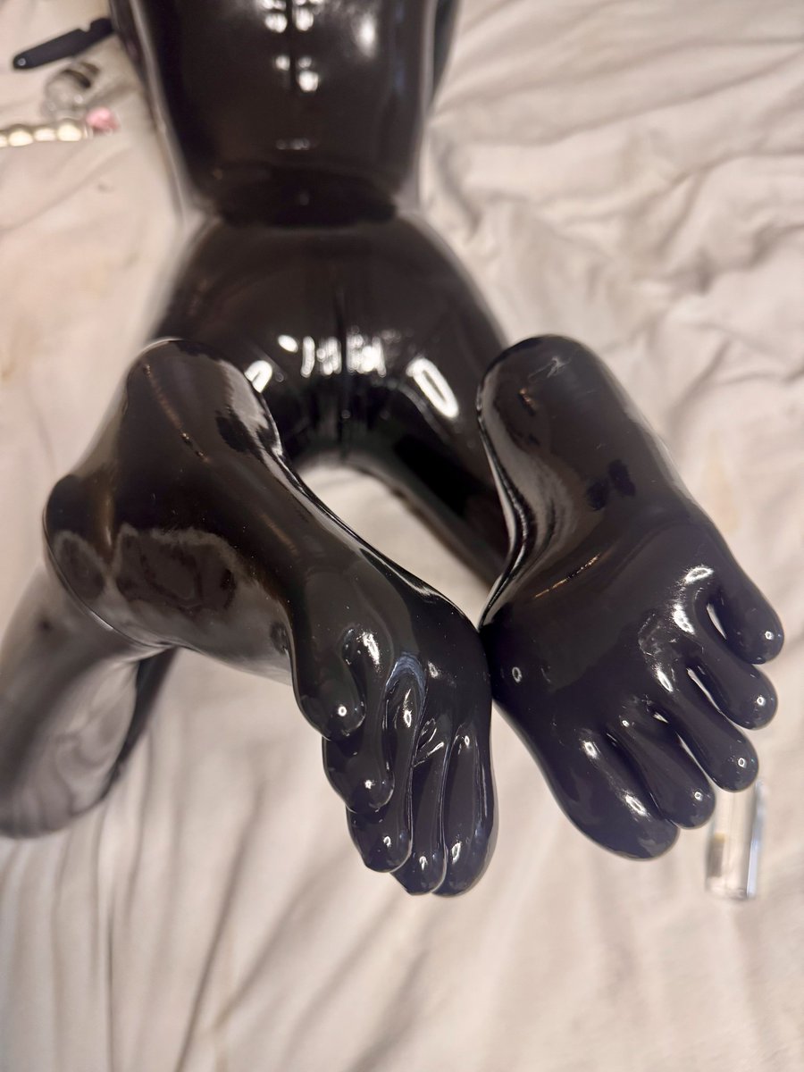 对对立立了
<a href="/TempesTairitsu/">CoRRvPTioN.</a> 
#latex #kigurumi