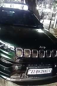 sujayray's tweet photo. Hi @MTPHereToHelp,
You have wrongly challaned (MUMCM25004624457) my car, and despite me giving clear proof that I parked my car cleanly inside the white line you still rejected the dispute request. This is what your officer submitted. https://t.co/oLY3W4Wv9f