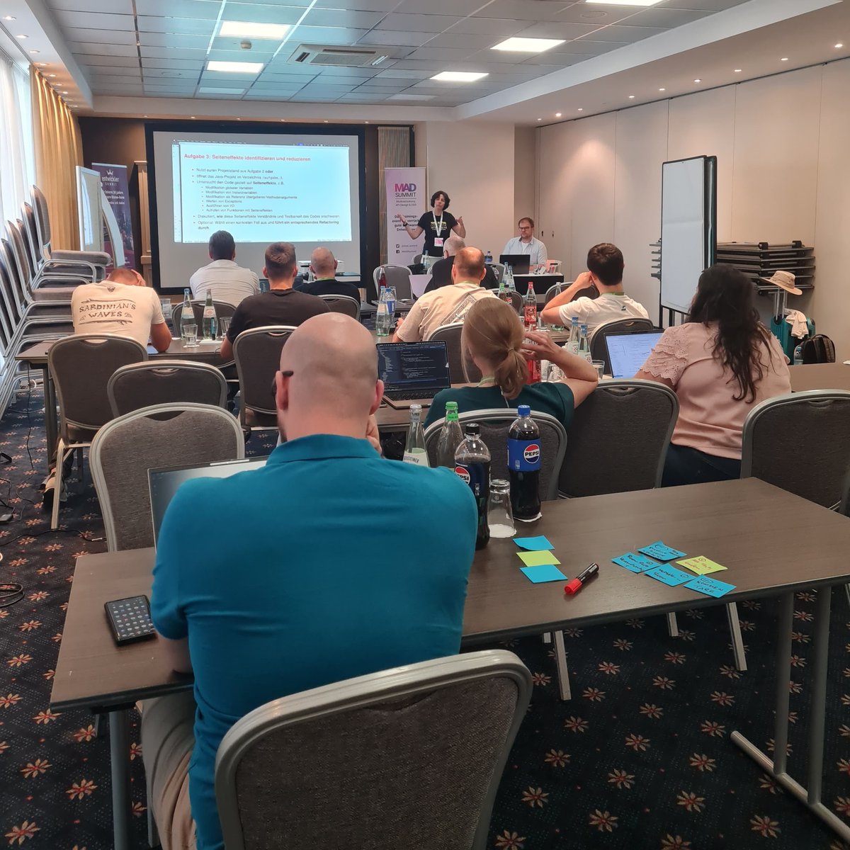 mad_summit's tweet image. ✨ Was für eine Woche!
Gestern gingen die letzten Workshops mit Marcus Noerder-Tuitje, @javacoding, Nicole Rauch und Martin Günther über die Bühne – und wir sind noch voller Eindrücke. 🚀
💬 Jetzt seid ihr dran: Was waren eure persönlichen Highlights?