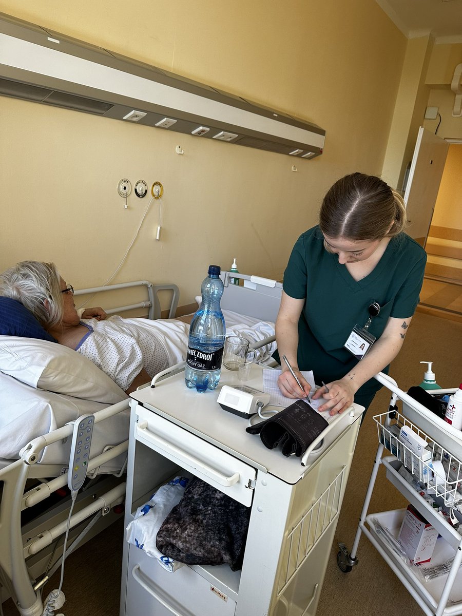 Martyna Kopiec - Ostrowska (@martynakostr) on Twitter photo Rozpoczął się egzamin praktyczny naszych Studentów <a href="/WMCM_UKSW/">Faculty of Medicine, Cardinal Wyszynski University</a> – finał 3 lat intensywnej nauki. Dla mnie to zawsze „wisienka na torcie”. Wiem, że wypuszczamy w świat najlepiej przygotowane do zawodu pielęgniarki.
<a href="/FilipMSzymanski/">Prof. Filip M. Szymanski</a> <a href="/sadowska_b/">dr Monika Sadowska</a> <a href="/AdamKobayashiMD/">Adam Kobayashi</a> <a href="/ozzpip_/">OZZPiP</a> <a href="/NIPiP1/">NIPiP</a> Rozpoczął się egzamin praktyczny naszych Studentów <a href="/WMCM_UKSW/">Faculty of Medicine, Cardinal Wyszynski University</a> – finał 3 lat intensywnej nauki. Dla mnie to zawsze „wisienka na torcie”. Wiem, że wypuszczamy w świat najlepiej przygotowane do zawodu pielęgniarki.
<a href="/FilipMSzymanski/">Prof. Filip M. Szymanski</a> <a href="/sadowska_b/">dr Monika Sadowska</a> <a href="/AdamKobayashiMD/">Adam Kobayashi</a> <a href="/ozzpip_/">OZZPiP</a> <a href="/NIPiP1/">NIPiP</a>