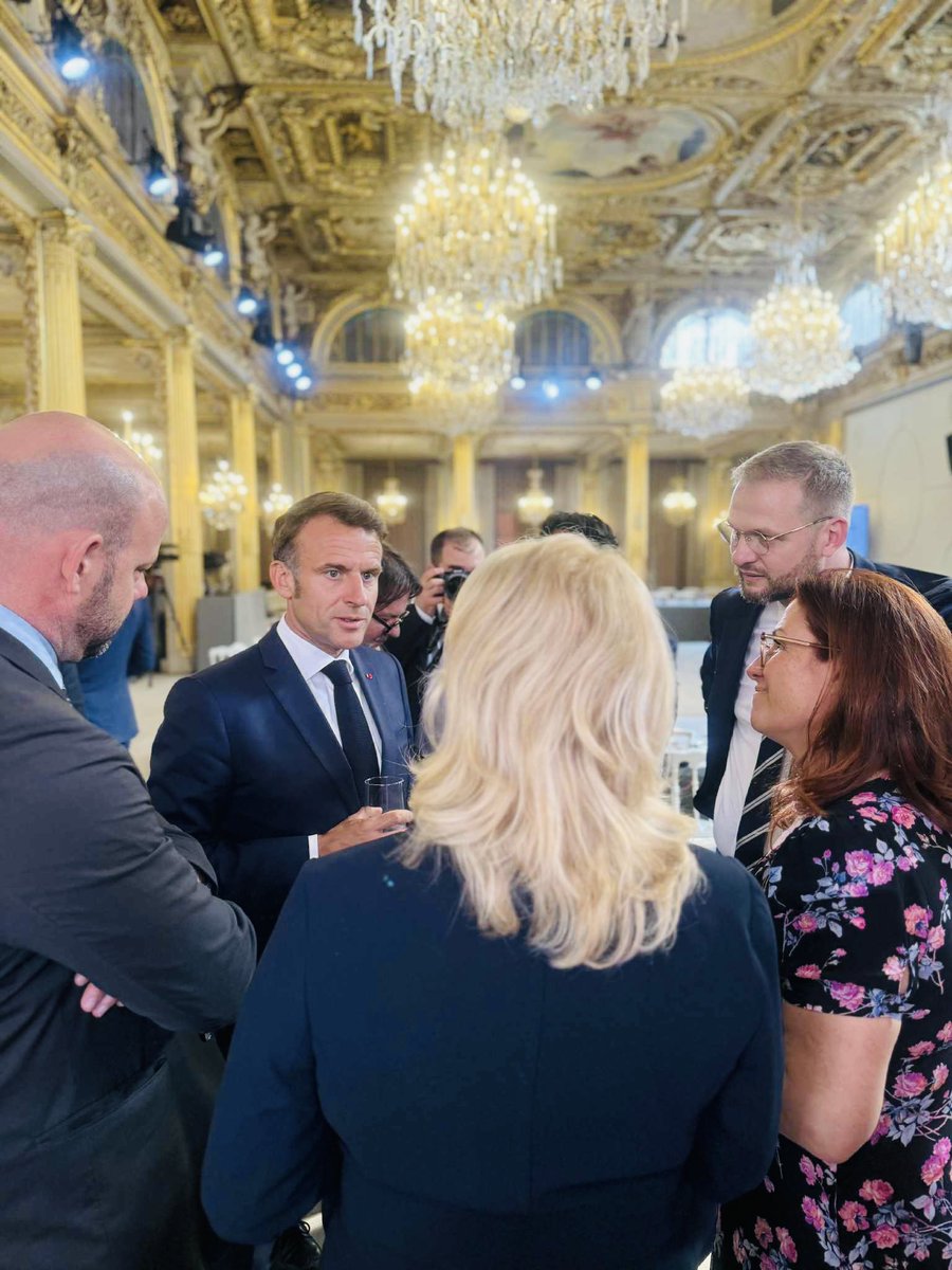 Avec gravité, j’ai rappelé au Président de la République que le choix exprimé par les Calédoniens devait être respecté. Aucun accord ne tiendra sans socle démocratique. Donnons à notre territoire blessé le temps de se relever.
📎 Ma déclaration complète en commentaire.