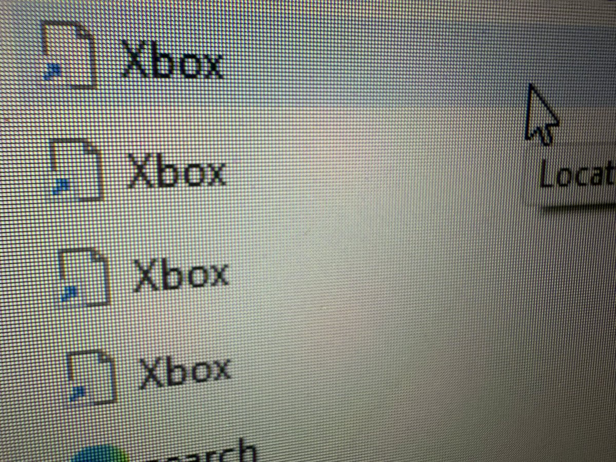 echeniqg's tweet image. Hey @Microsoft I just want to fucking see where my app is installed. Why is it such a fucking secret? My app icon for Xbox is missing, and I can’t change it. Spent over an hour trying to fix this. In the end I decided to use an appropriate icon that represents you…