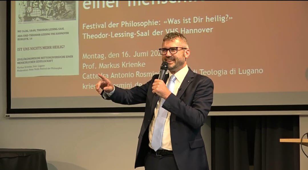 Hannover hat auch dieses Jahr das “Festival der Philosophie” ausgerichtet, diesmal in über 60 Veranstaltungen unter dem Titel “Was ist Dir heilig?”.Am 16.6.waren wirtschaftsethische Aspekte an der Reihe: youtu.be/4RxQ6zSE7uo?si…
Alle Beiträge des Festivals: philosophiefestival.com