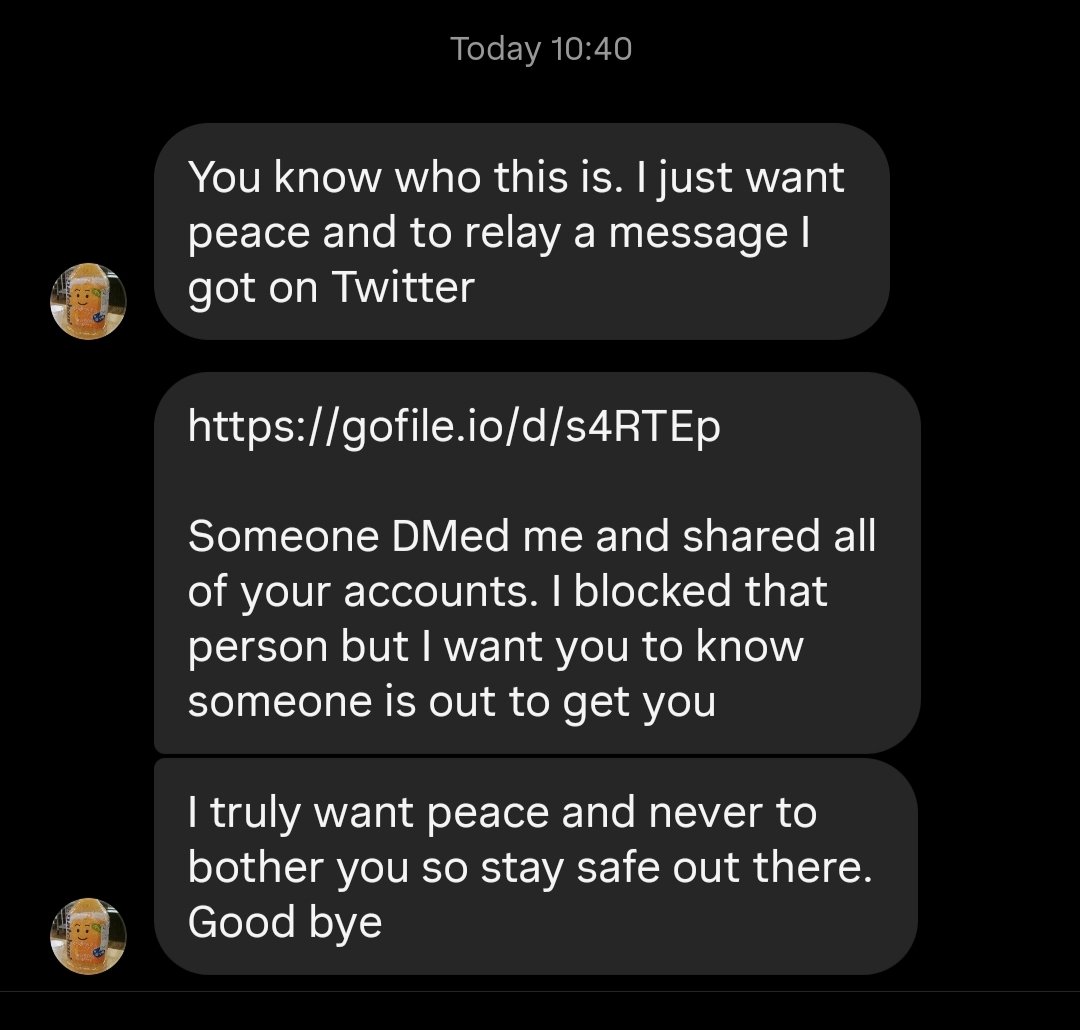 NlRITSUHAIHAN's tweet photo. ♡♡.　this from the dude himself who stalked me. the fact that he himself came forward and sent me these screenshots and vids is INSANE.

no need to attack the dude. but Rina??? what are you doing?? you stoop this low just to get me. now i understand what people said about you. https://t.co/yxIWjqtAVg
