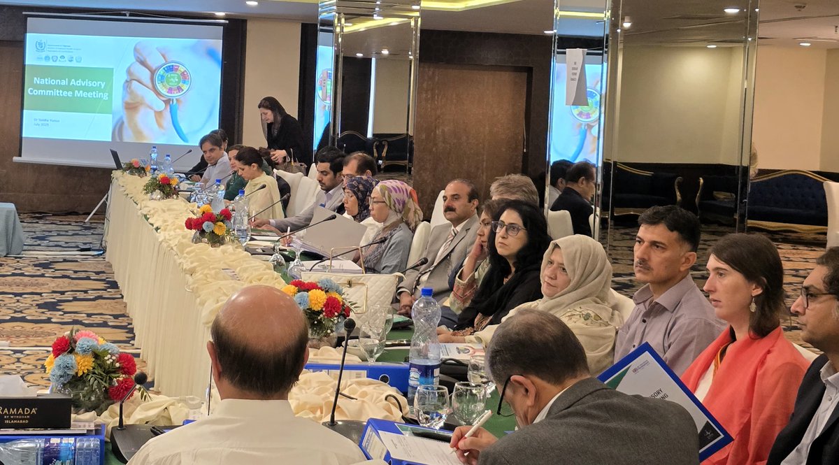 E4HProgramme's tweet image. National Advisory Committee (NAC) meeting recently organised by @nhsrcofficial with support from E4H, engaged stakeholders to discuss National Health and Population Policy, Review of Global Health Initiatives, Multisectoral Health Workforce Strategy &amp;amp; National Digital Health Hub.