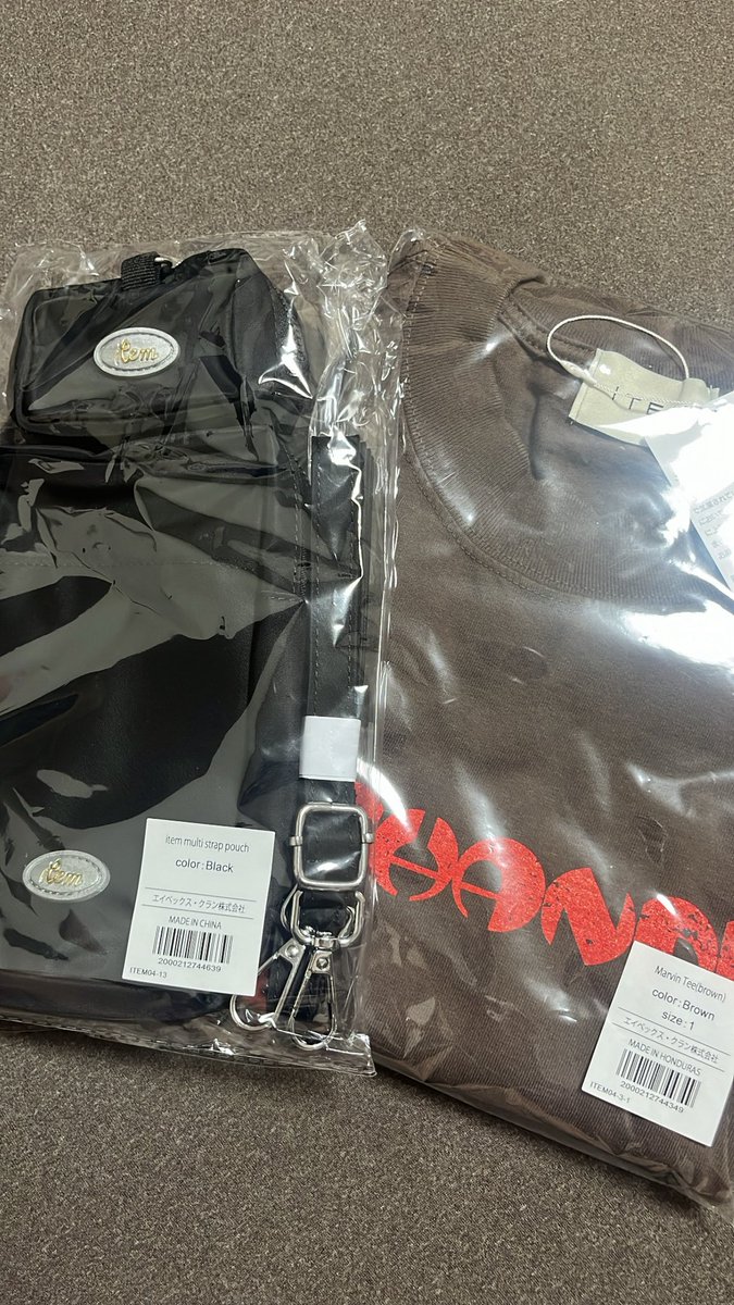 item multi strap pouch　工藤大輝 item multi strap pouch 工藤大輝 item multi strap pouch 工藤