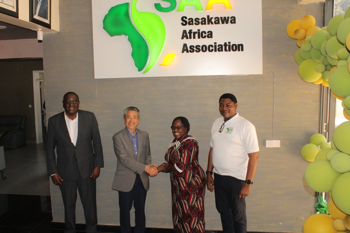 SAA Uganda (@saa_uganda) on Twitter photo SAA President Mr. Shuichi Suzuki met with <a href="/afaasinfo/">African Forum For Agricultural Advisory Services.</a> Executive Director Dr. Lilian Lihasi Kidula to discuss scaling inclusive, digital, and farmer-centered extension services. They reflected on joint initiatives like the Gates Foundation project in Nigeria and the AU’s Soil SAA President Mr. Shuichi Suzuki met with <a href="/afaasinfo/">African Forum For Agricultural Advisory Services.</a> Executive Director Dr. Lilian Lihasi Kidula to discuss scaling inclusive, digital, and farmer-centered extension services. They reflected on joint initiatives like the Gates Foundation project in Nigeria and the AU’s Soil