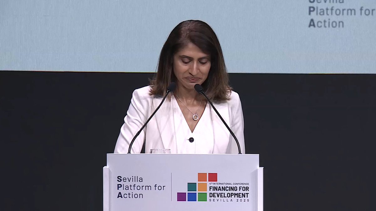 Club de Madrid (@clubdemadrid) on Twitter photo <a href="/GlobalPubInvt/">Global Public Investment Network</a> 🗣️ Already on live!
MarĂa Elena AgĂĽero & <a href="/Pincollacott/">Harpinder Collacott</a> taking the floor.
<a href="/ClubdeMadrid/">Club de Madrid</a>, <a href="/GlobalPubInvt/">Global Public Investment Network</a> & Gov. of Colombia launching Sevilla Platform For Action. A bold step to institucionaliza Global Public Investment & rethink global finance.
#ClubdeMadrid #FFD4 <a href="/GlobalPubInvt/">Global Public Investment Network</a> 🗣️ Already on live!
MarĂa Elena AgĂĽero & <a href="/Pincollacott/">Harpinder Collacott</a> taking the floor.
<a href="/ClubdeMadrid/">Club de Madrid</a>, <a href="/GlobalPubInvt/">Global Public Investment Network</a> & Gov. of Colombia launching Sevilla Platform For Action. A bold step to institucionaliza Global Public Investment & rethink global finance.
#ClubdeMadrid #FFD4