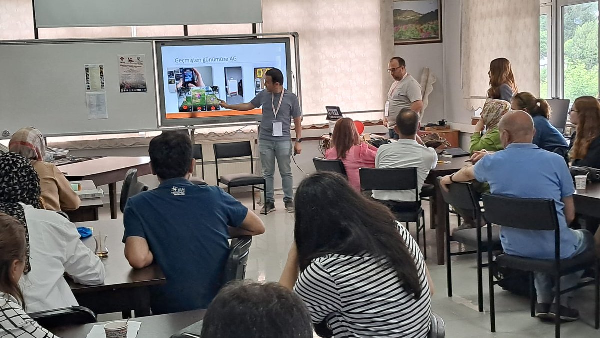 AfetDafet's tweet photo. Disiplinlerarası Afet Eğitimi (DAFET)- Doğu Karadeniz'de beşinci gün https://t.co/lZgUyMYDYF