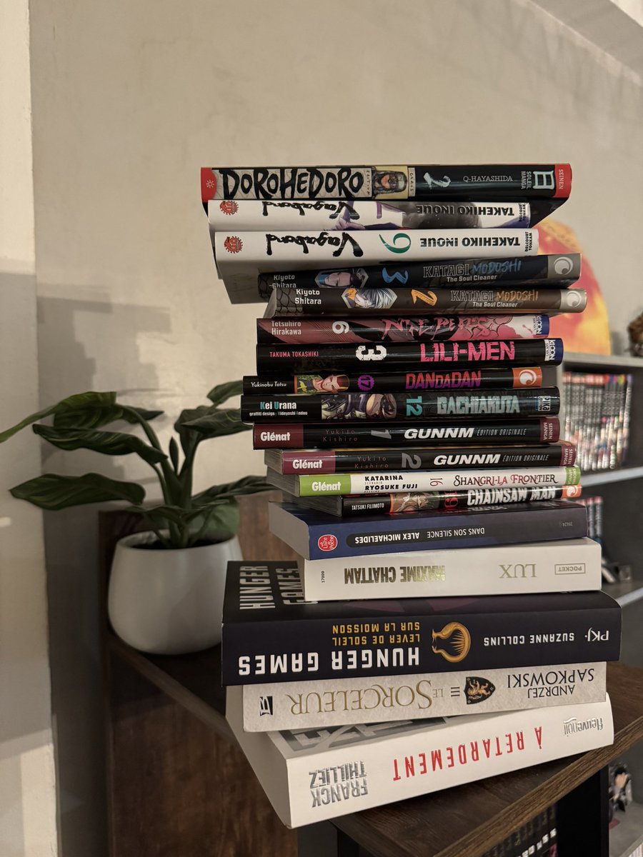 Petit bilan de mes lectures du mois de Juin, j’ai un peu ralenti le rythme avec l’arrivé de l’été 😭😭 

Ça donne quoi chez vous ?