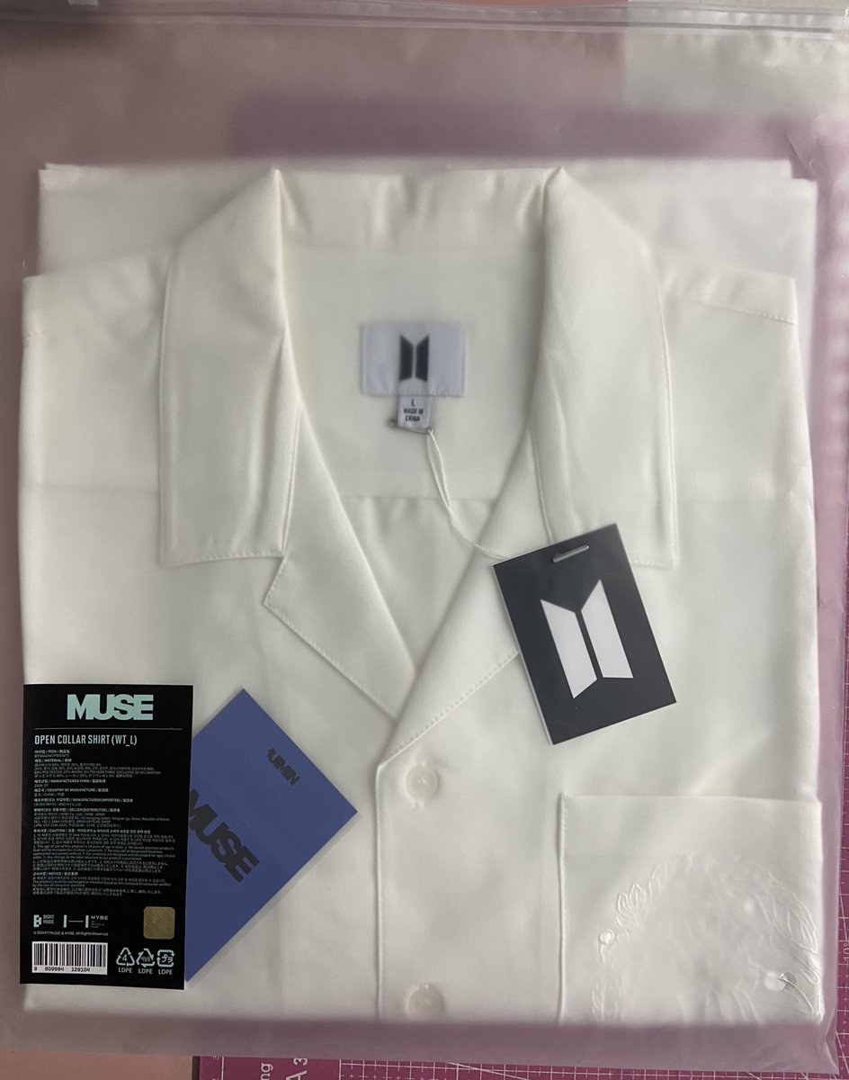 ujisells's tweet image. wts lfb bts jimin muse merch ph

open collar shirt (L) - ₱4,300
S/S T-shirt light blue (L) - ₱2,000
poster &amp;amp; magnet set - ₱800
- onhand

mop: gcash/bdo
mod: jnt/ggx/sdd

reply/dm