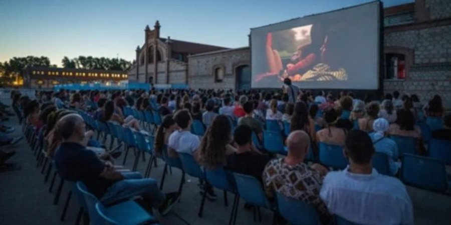 Línea Madrid (@lineamadrid) on Twitter photo El mejor cine reciente e inédito en Madrid... 📽
«#CinePlaza de verano» en <a href="/mataderomadrid/">mataderomadrid</a> 👉 bit.ly/4lrM0fA
#Cultura #Cine El mejor cine reciente e inédito en Madrid... 📽
«#CinePlaza de verano» en <a href="/mataderomadrid/">mataderomadrid</a> 👉 bit.ly/4lrM0fA
#Cultura #Cine