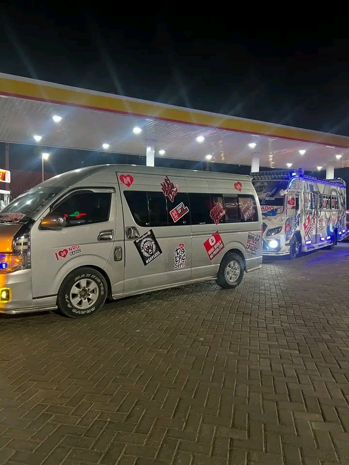 ephy_young254's tweet photo. Diani people are you ready!!! #SummerTidesFestival is coming to your place &amp; look who's behind the wheels.👀 Premier Vans For Hire!!! Brought to you by @NRGRadioKenya ( Corporate/Company Rentals ) Keep booking your next trip (s) with us &amp; #KeepItPremier https://t.co/Cdvg3mJf4a