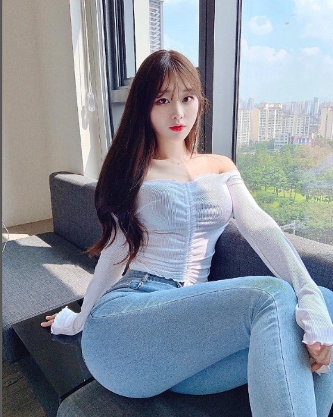 🌻 저녁이면 우울하죠 ? 그럼 저랑 만나죠
- 카✅톡: 010-8079-2963
- 카톡 전화번호 연락처로 추가해주세요~
😭제발 장난은 삼가해주세요ㅠㅠ😭

시대
이때
다만
나쁘다
색
맡기다
의문
대기
대문
제거하다
삶다
리
다행
성립하다
보호되다