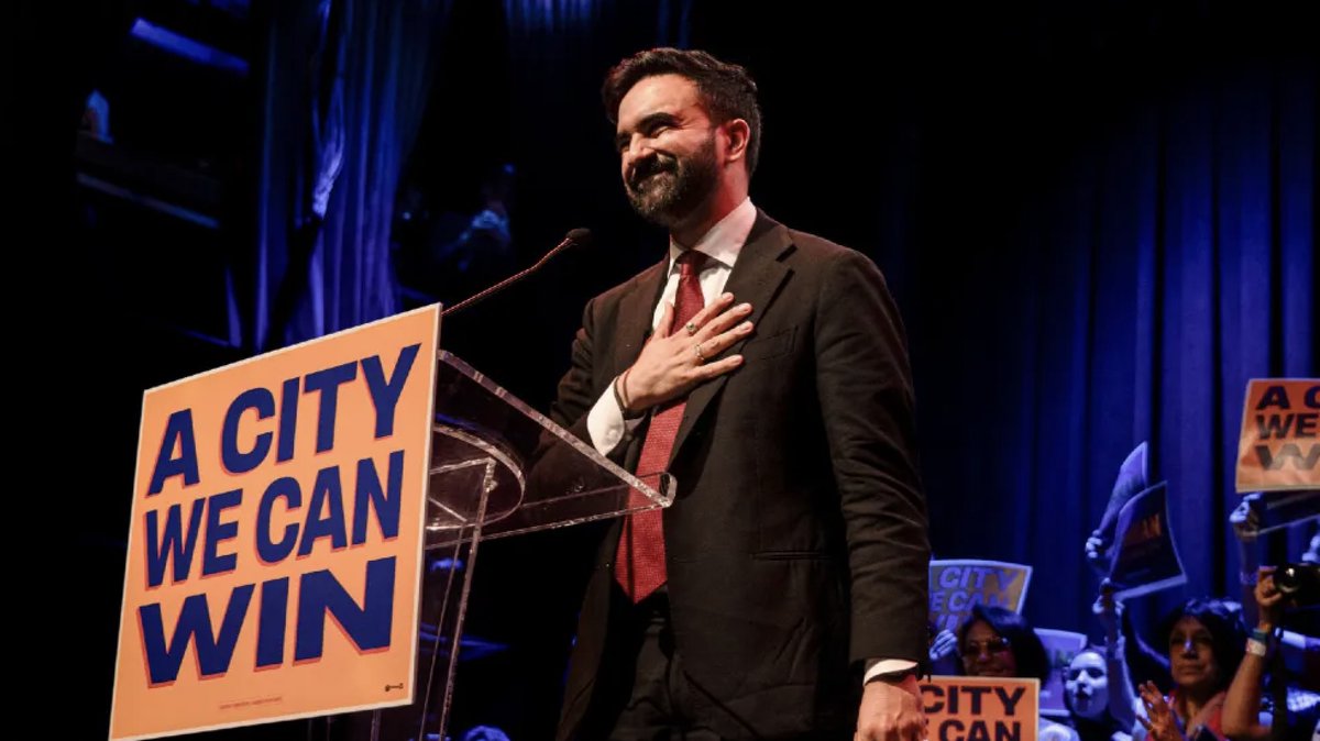 Jon Wiener (@jonwiener1) on Twitter photo Lessons from Mamdani's big win in NYC: "Be authentic. Don’t be afraid of media appearances, be able to talk unscripted and stick to a core economic message"– Bhaskar Sunkara <a href="/sunraysunray/">Bhaskar Sunkara</a> on <a href="/thenation/">The Nation</a> podcast bit.ly/4kh0fTp <a href="/ZohranKMamdani/">Zohran Kwame Mamdani</a> <a href="/nycDSA/">NYC-DSA 🌹</a> <a href="/DemSocialists/">DSA</a> Lessons from Mamdani's big win in NYC: "Be authentic. Don’t be afraid of media appearances, be able to talk unscripted and stick to a core economic message"– Bhaskar Sunkara <a href="/sunraysunray/">Bhaskar Sunkara</a> on <a href="/thenation/">The Nation</a> podcast bit.ly/4kh0fTp <a href="/ZohranKMamdani/">Zohran Kwame Mamdani</a> <a href="/nycDSA/">NYC-DSA 🌹</a> <a href="/DemSocialists/">DSA</a>
