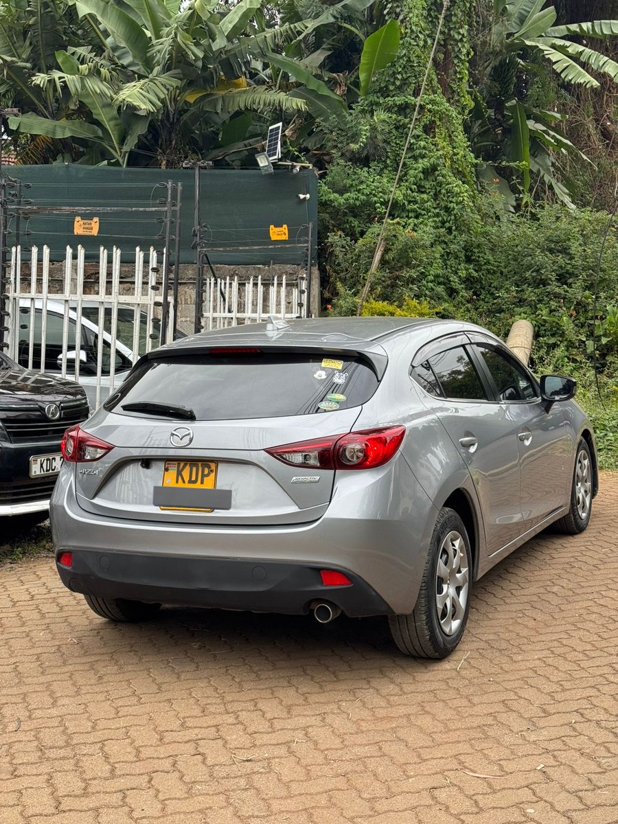 MAKE: MAZDA AXELA
MODEL: 2016
ENGINE: 1.5L
PRICE: 1,650,000

(Kisii, Boma Yangu,Poch Simba Arati Matiang'i Jackie Ofhiambo Linda Utalii Islamic)
