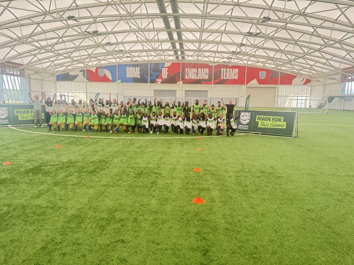 Holyhead PE tweet media