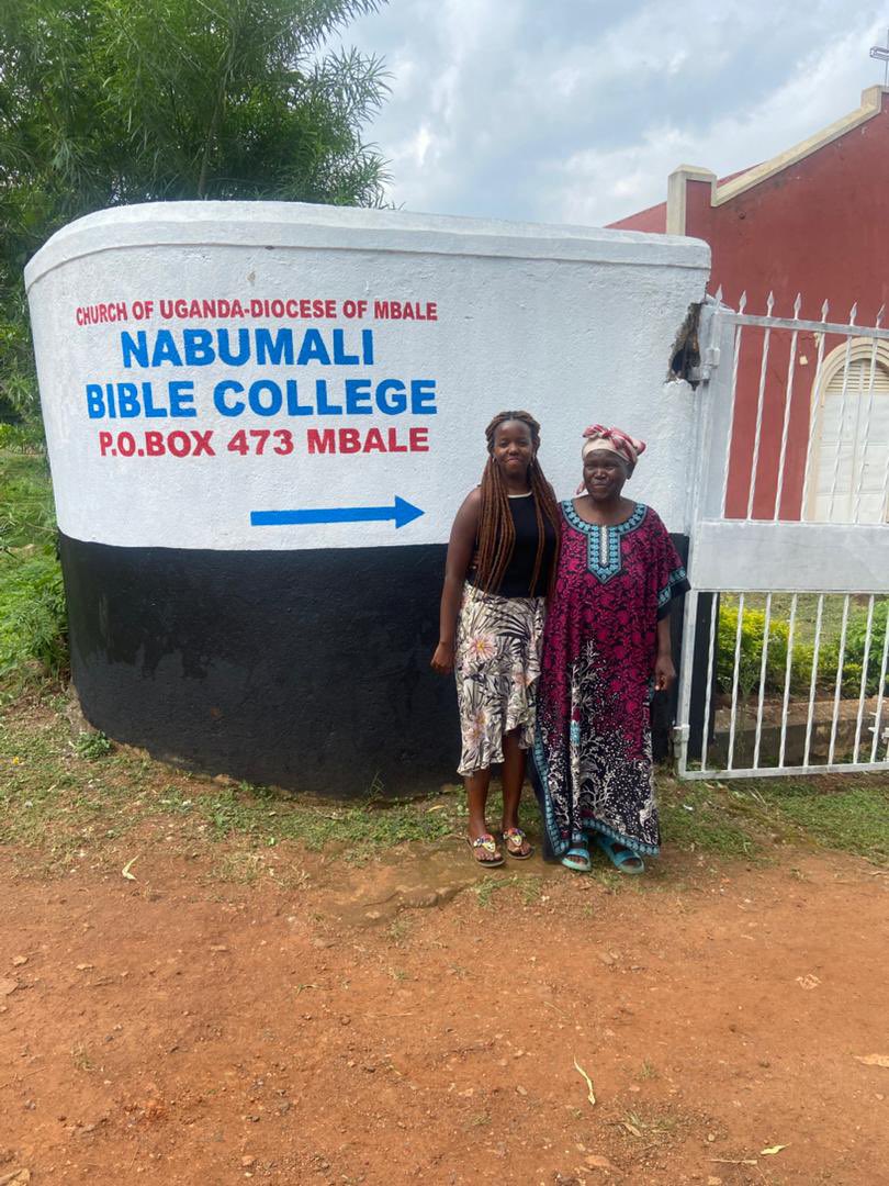 Heartyspaces's tweet image. We had a powerful outreach at Nabumali Bible College, where we explored the vital role church leaders can play in breaking stigma and offering support for mental wellness.