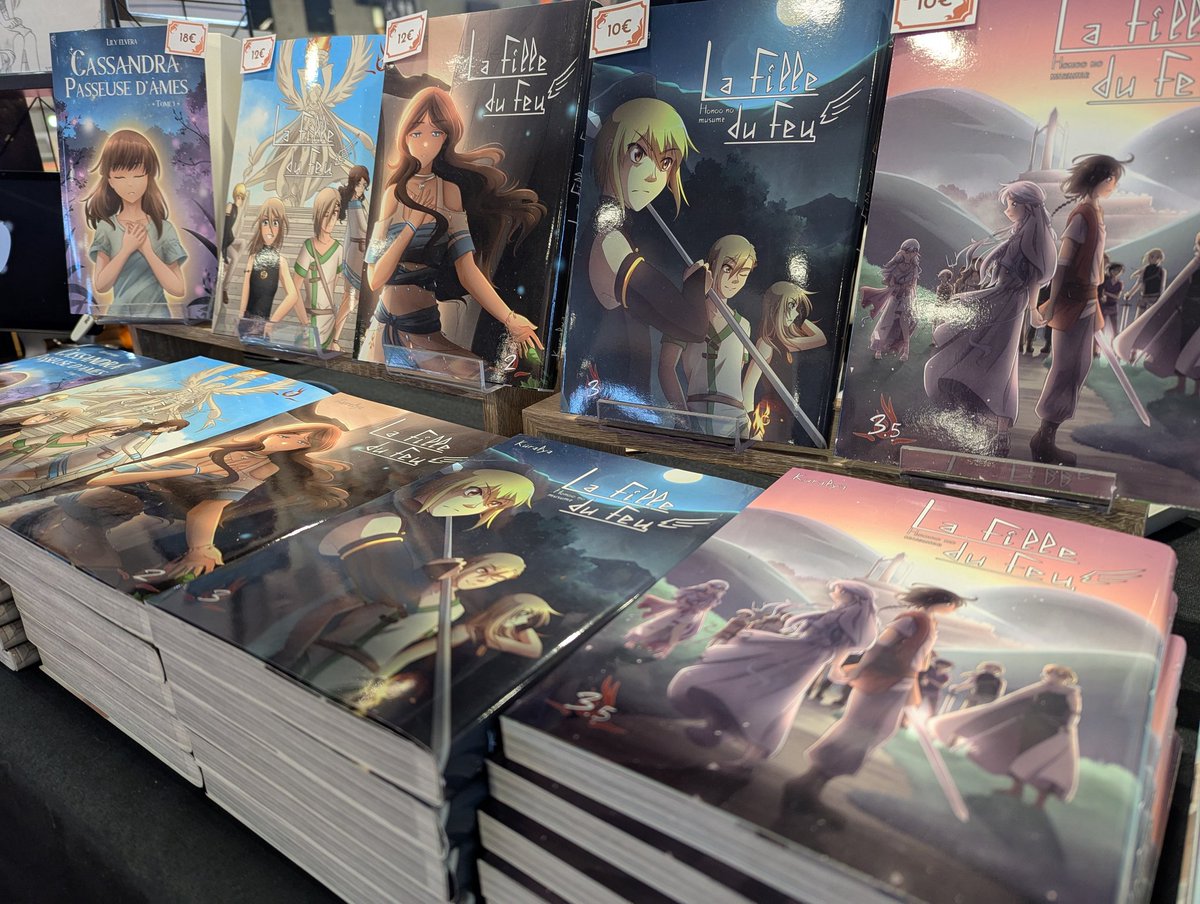 Kuralya_Elvera's tweet image. C'est parti pour 4 jours de Japan Expo ! Venez me voir au stand M127 !