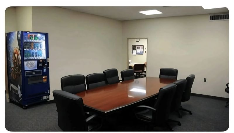 I do 20 to 30 job interviews in here everyday.

I never hire anyone.

But about half the applicants buy a drink from the vending machine after I encourage them to.

I make 5000 a day in passive income with this method, said a CEO of an IT company.