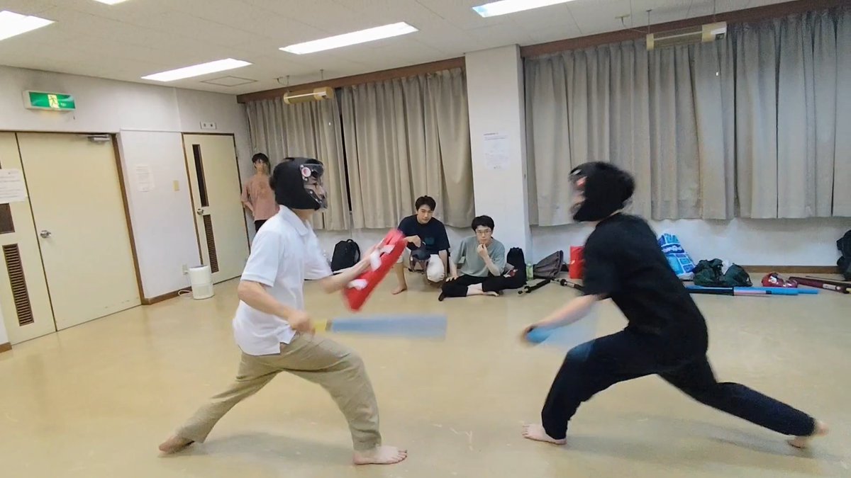 【活動報告】

7/2に岡崎いきいきセンターで練習しました！

元立ちや小手打ちの練習をしました✌️

参加人数は少なめでしたが、その分いっぱい試合が出来ました😊