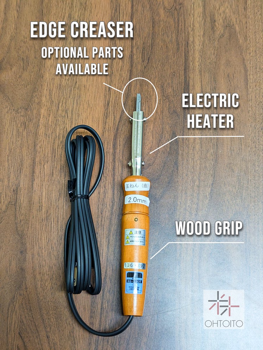 Vinymo_ohto_JP's tweet photo. Original Electric Edge Creaser: This tool is designed to make solid, clean lines on leather. The heated creaser tip glides smoothly, giving your work a refined finish. Plus, the creaser part is interchangeable: swap in other optional tips.
#LeatherCraft #CraftingTool #leather https://t.co/1GRrG4Q9Eg