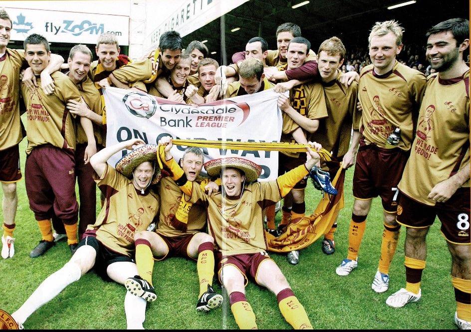 #OTD 3 July 2007 Motherwell manager Mark McGhee signed forward Chris Porter on a free transfer from Oldham Athletic. 
Chris scored 18 goals in his first season at Fir Park.
He moved to Derby County in February 2009 for £400,000 after scoring 23 goals in 59 League appearances for